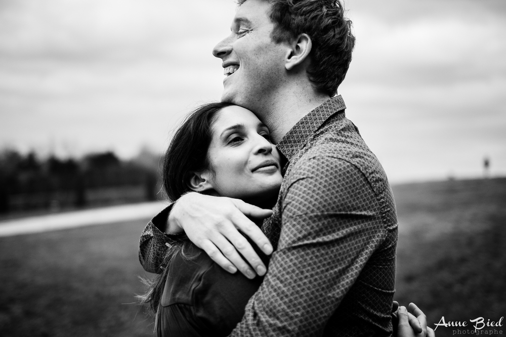 séance couple versailles - séance engagement - anne bied - photographe lifestyle - photographe lifestyle versailles